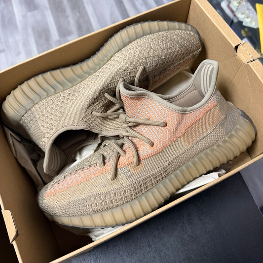Yeezy 350 Sand Taupe / Preowned