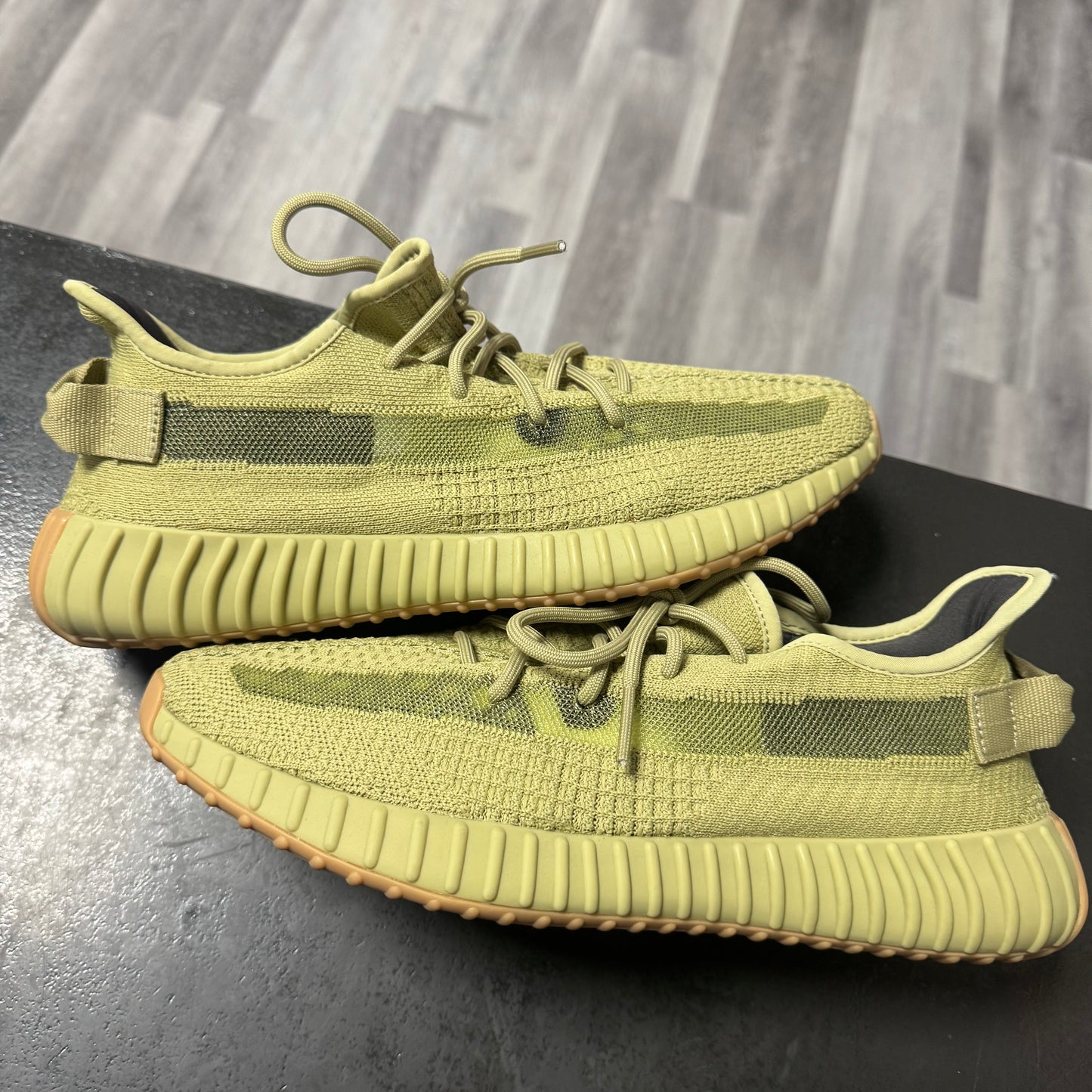Yeezy 350 Sulfur / Preowned