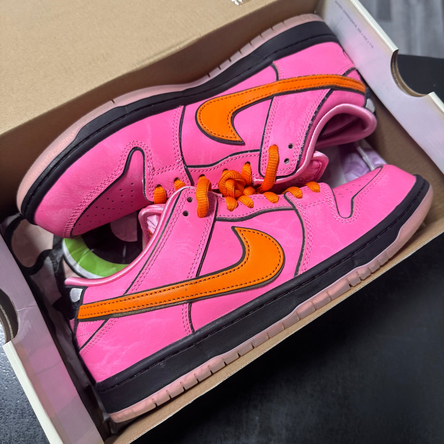 Dunk Low SB Powerpuff Blossom / Preowned