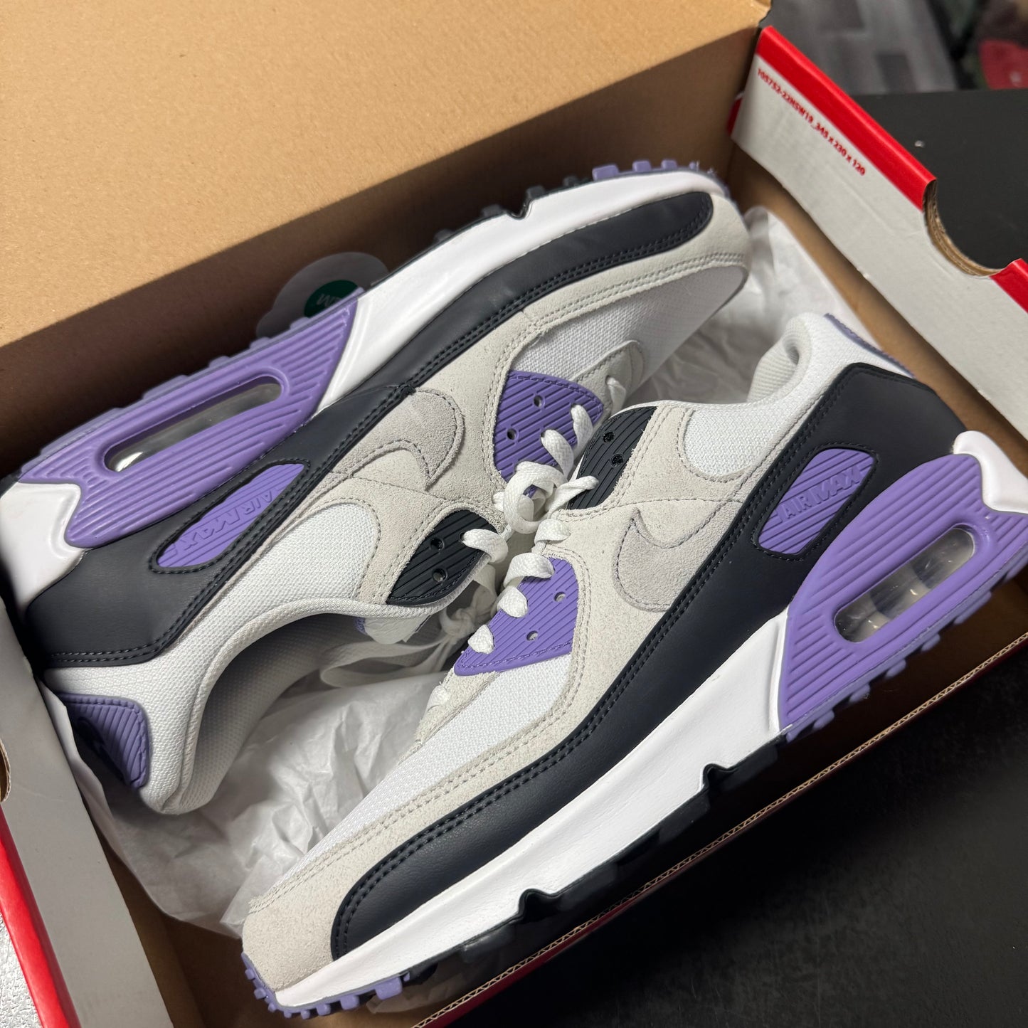 Nike Air Max 90 White Dusty Amethyst Photon Dust Light Smoke Grey / Preowned