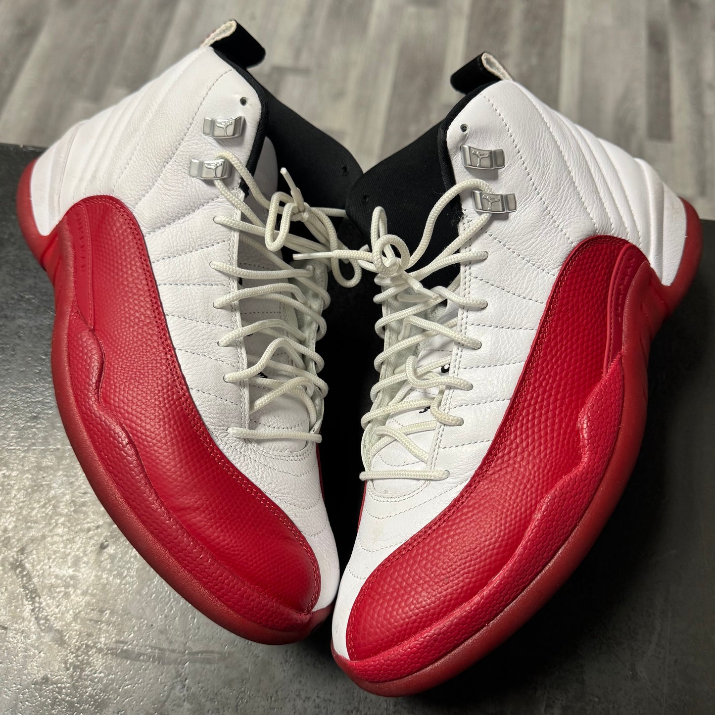 Jordan 12 Cherry / Preowned