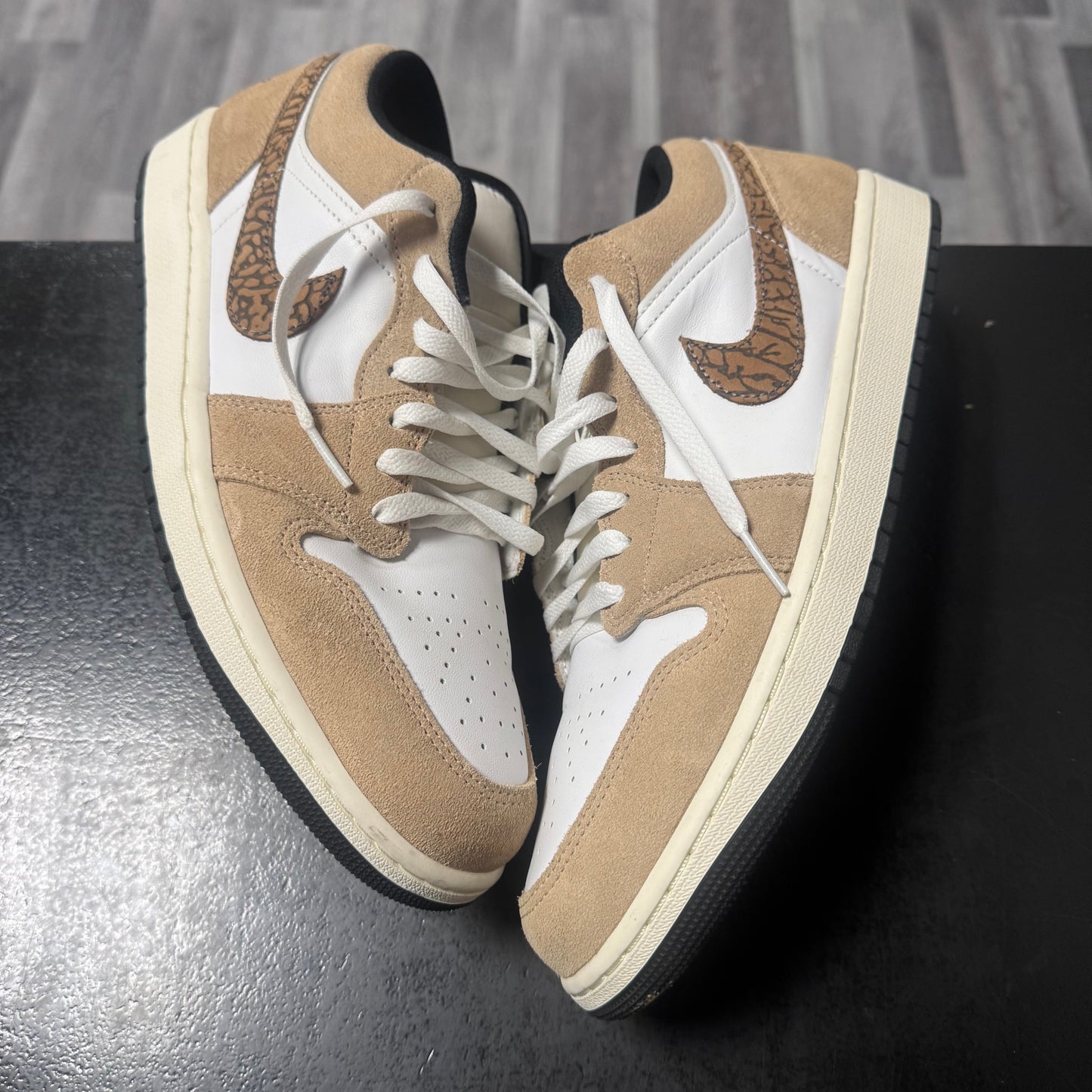 Jordan 1 Low Brown Elephant / Preowned
