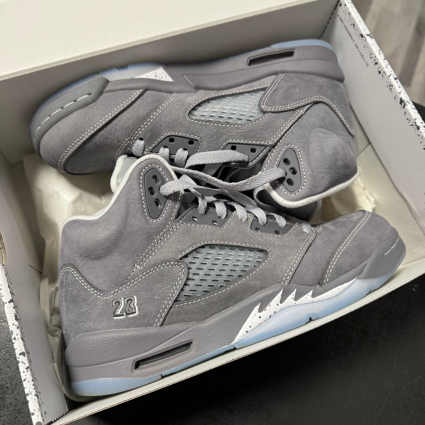 Jordan 5 Wolf Grey / Preowned