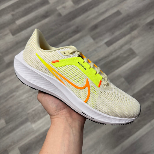 Nike Air Zoom Pegasus 40 Coconut Lime / Brand New