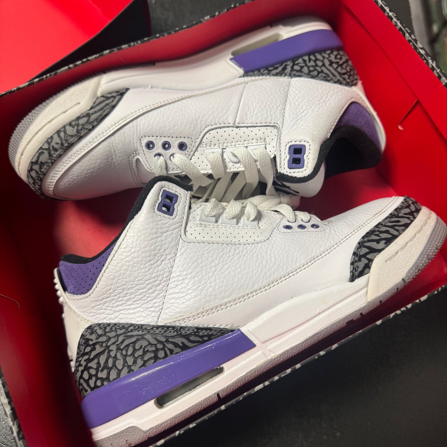 Jordan 3 Dark Iris / Preowned