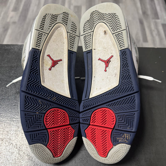 Jordan 4 Midnight Navy / Preowned