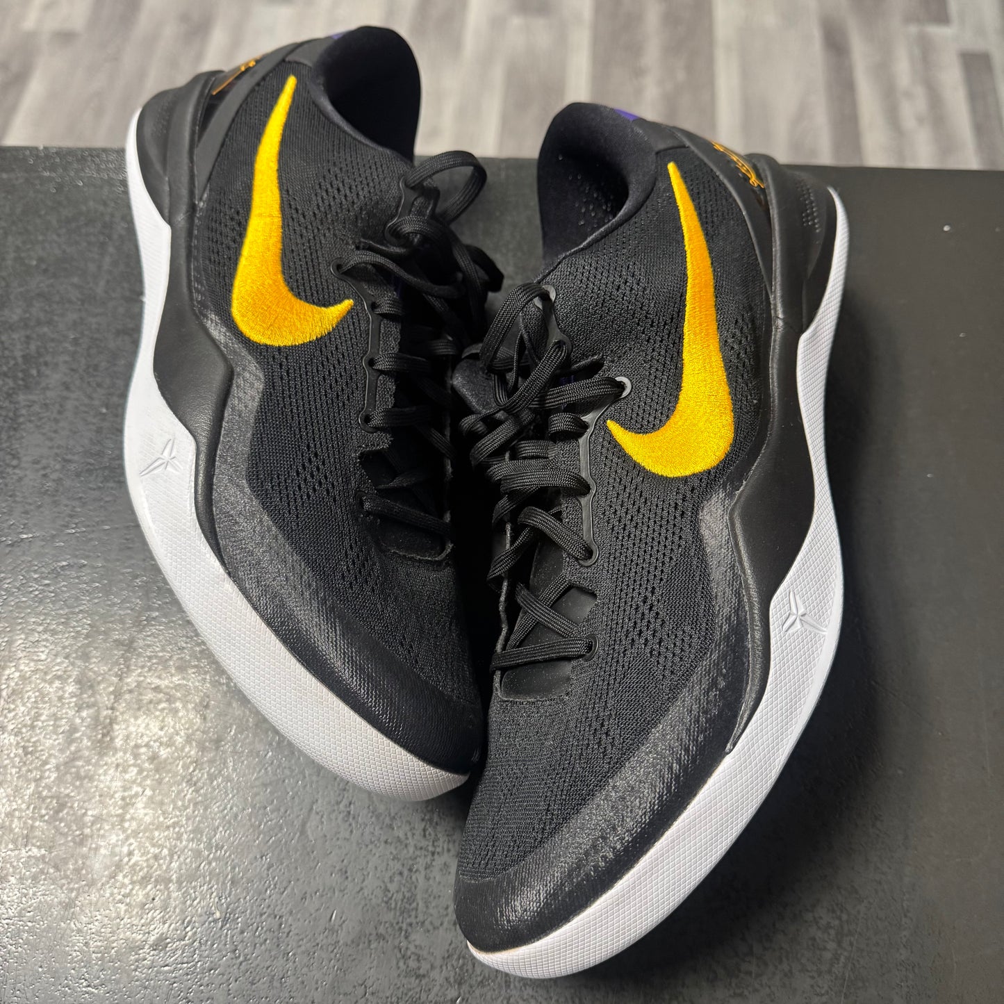 Kobe 8 Lakers Away / Preowned