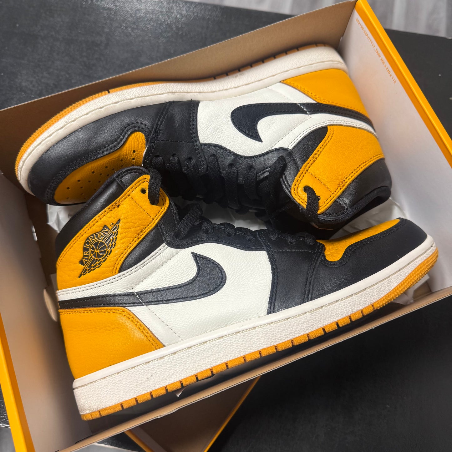 Jordan 1 Taxi / Preowned