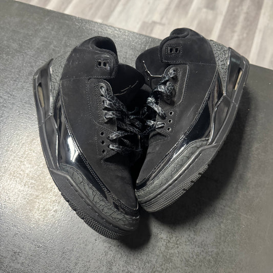Jordan 3 Black Cat / Preowned