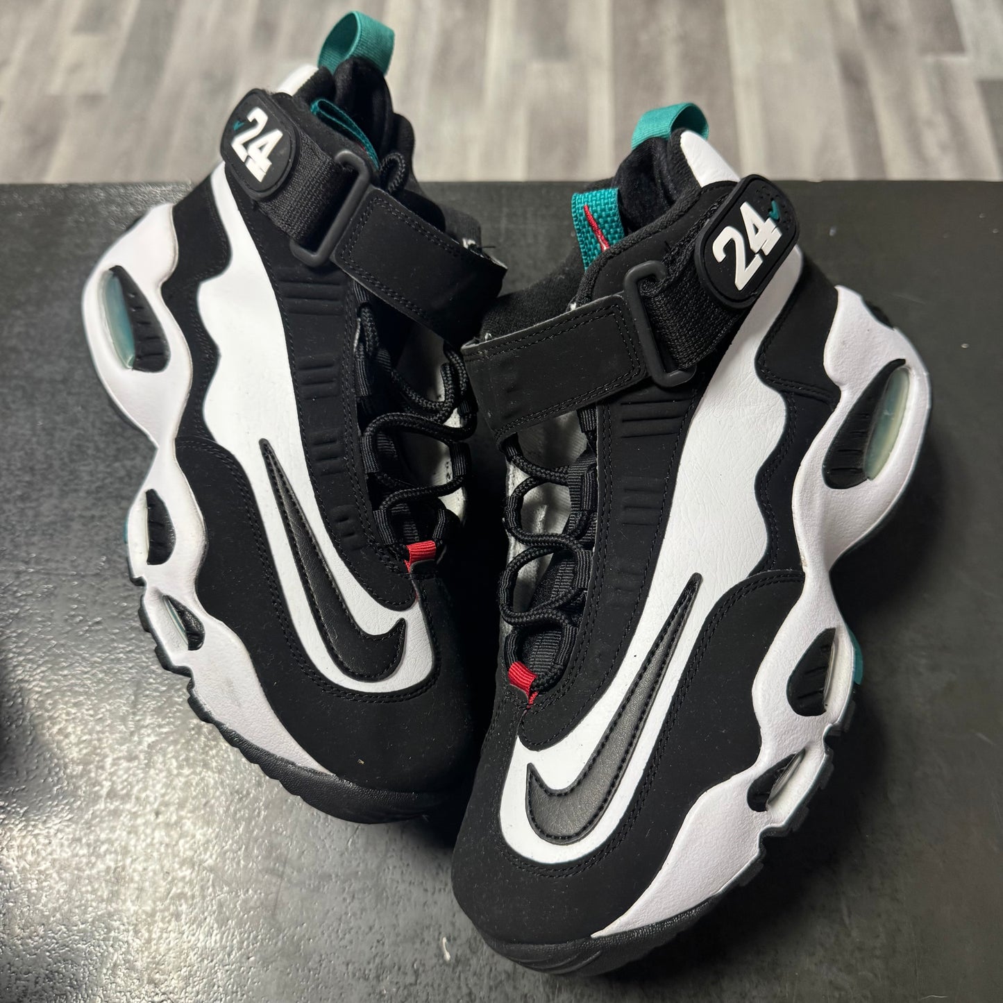 Air Griffey Max 1 White Fresh Water / Preowned