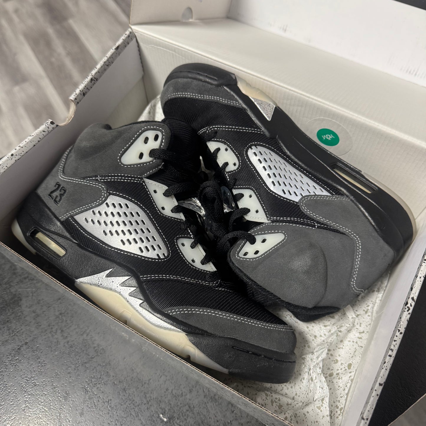 Jordan 5 Anthracite / Preowned