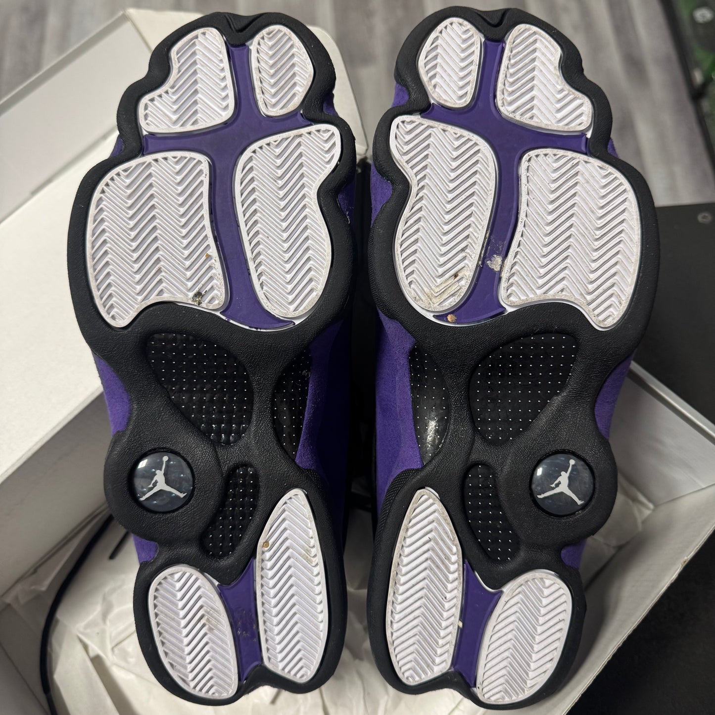 Jordan 13 Court Purple / Preowned
