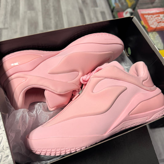 Converse Shai 001 Blush / Preowned
