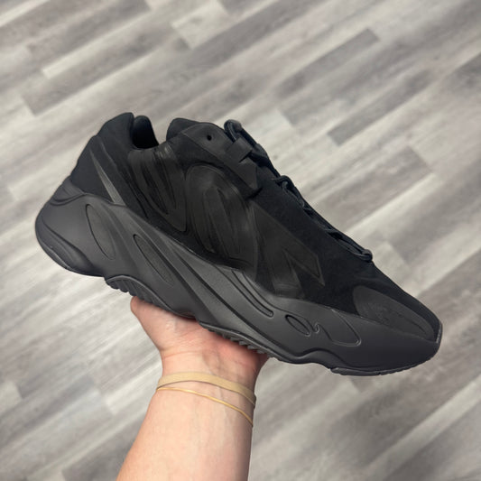 Yeezy 700 MNVN Triple Black / Brand New