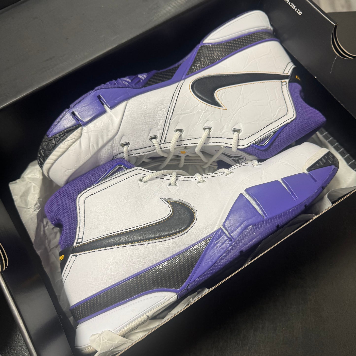 Kobe 1 81 Pt Game / Preowned