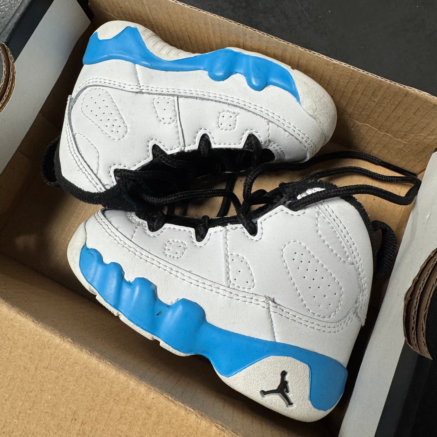 Jordan 9 Powder Blue / Preowned