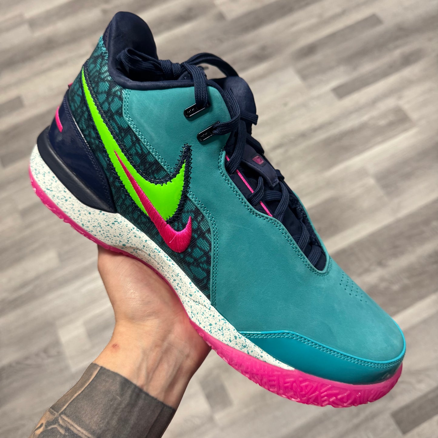 LeBron Zoom NXXT Gen AMPD South Beach / Brand New