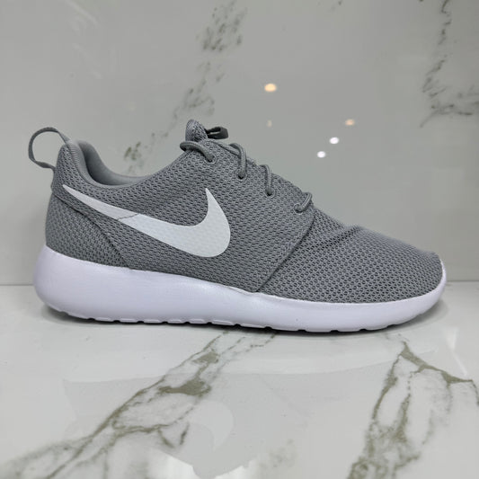Nike Roshe Run Wolf Grey / Brand New