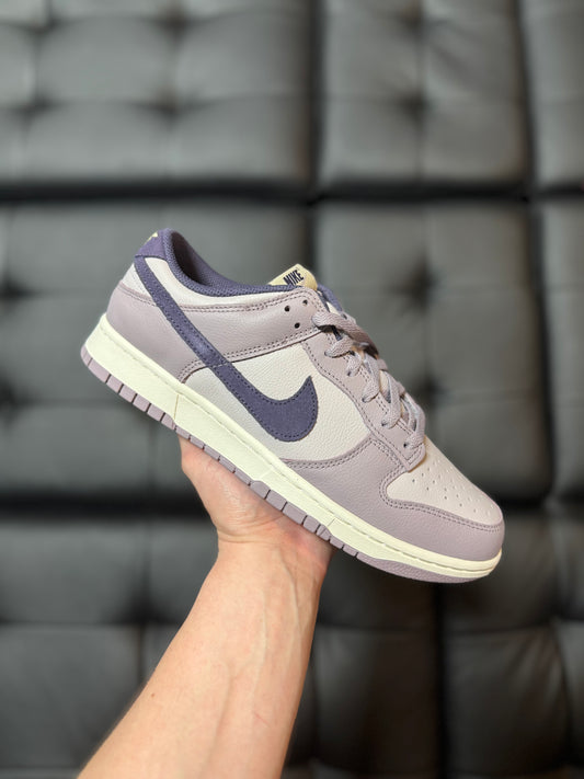 Dunk Low Light Violet Ore / Brand New