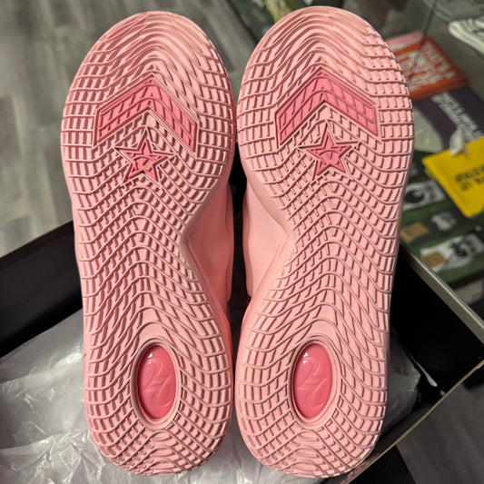 Converse Shai 001 Blush / Preowned