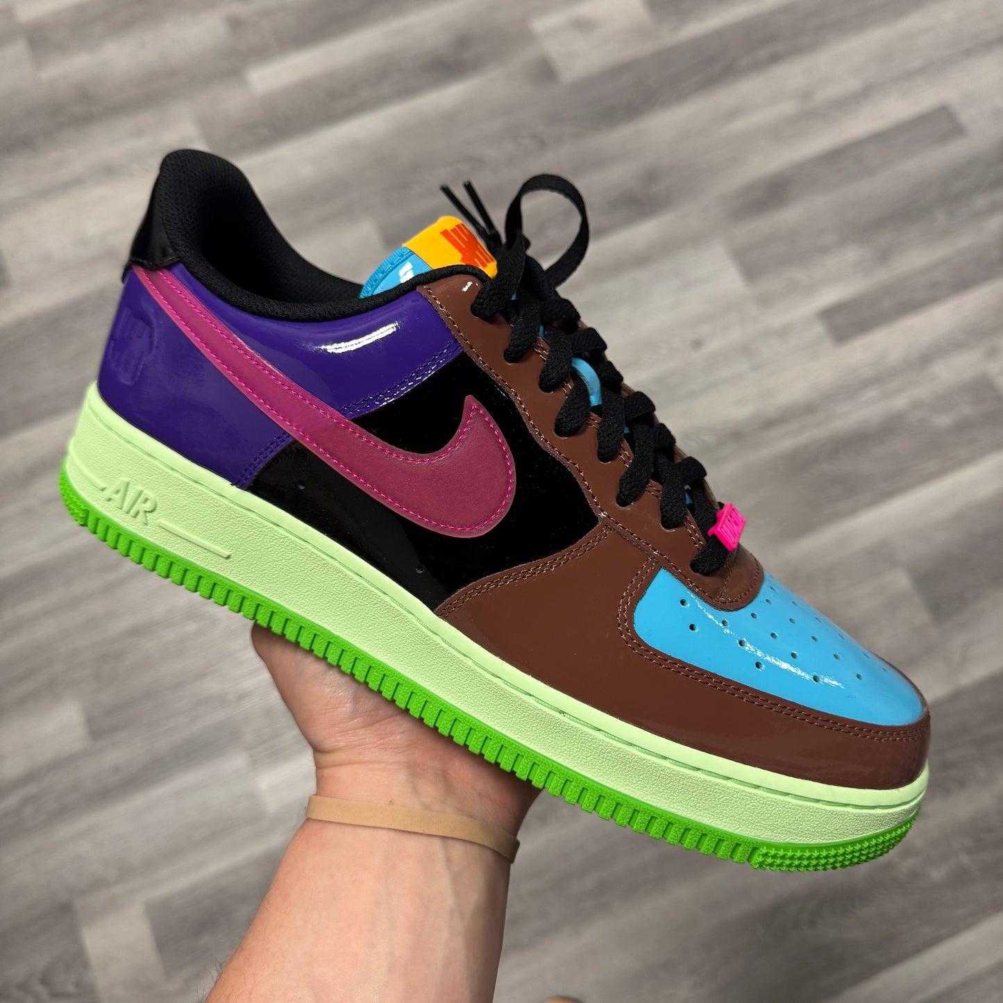 Air Force 1 Undefeated Pink Prime / Brand New