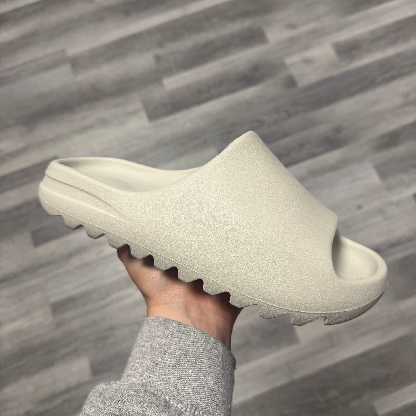 Kanye West YS-01 Yeezy Slide (Cream) / Brand New
