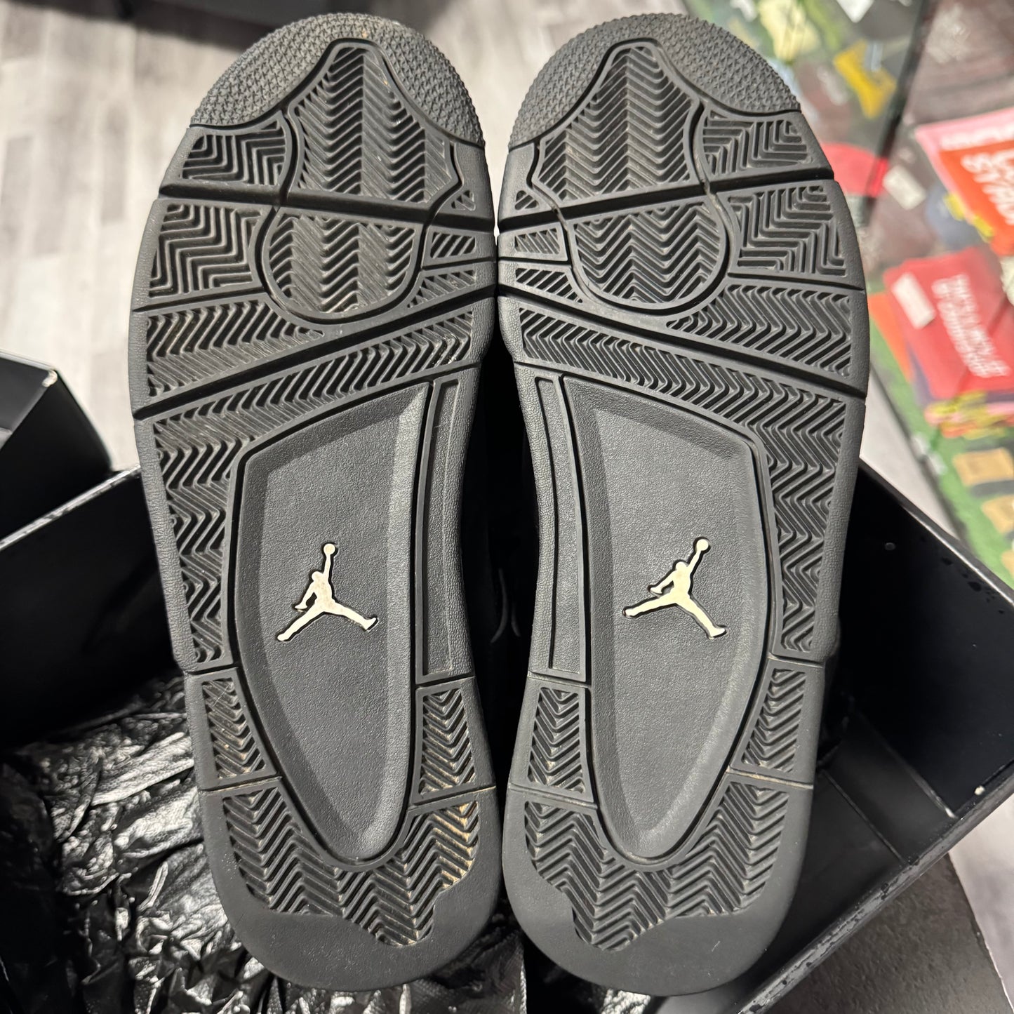 Jordan 4 Black Cat (2020) / Preowned