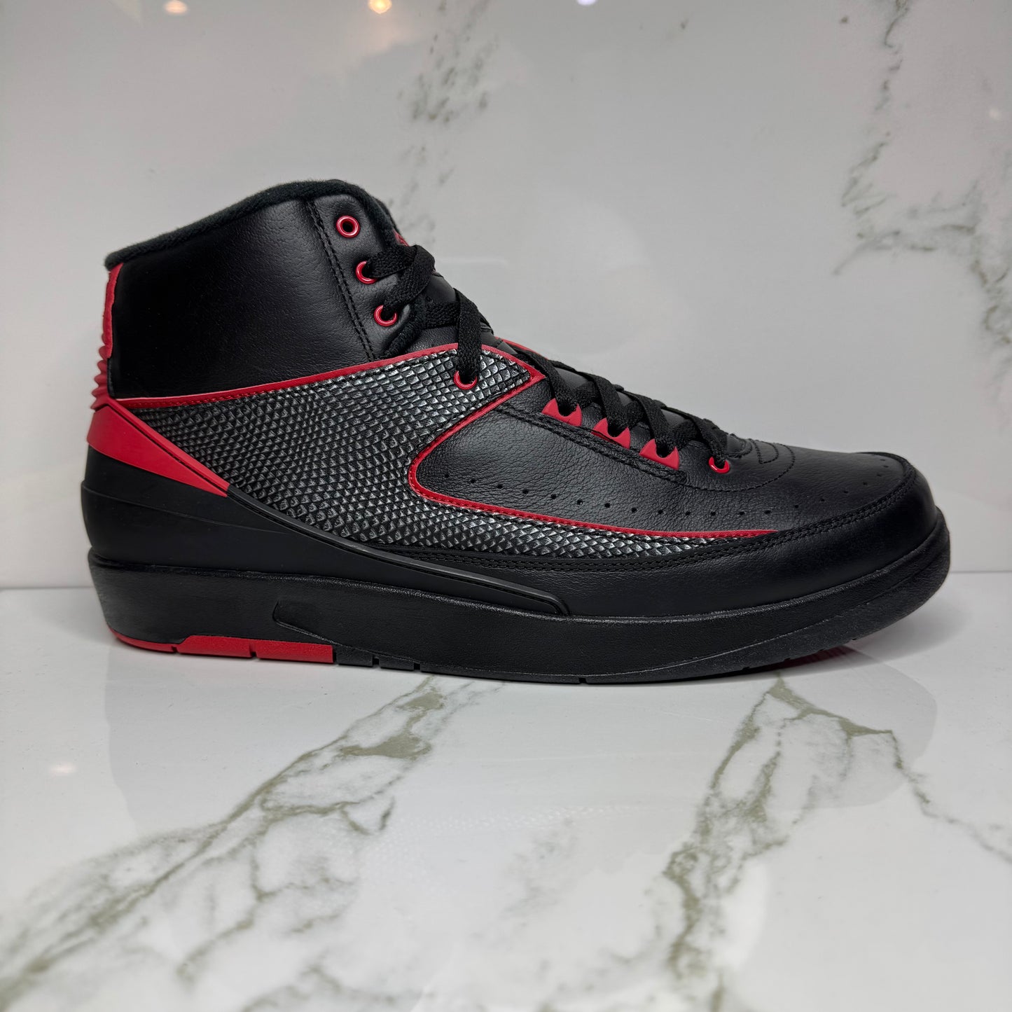 Jordan 2 Bred Alternate 87 / Brand New