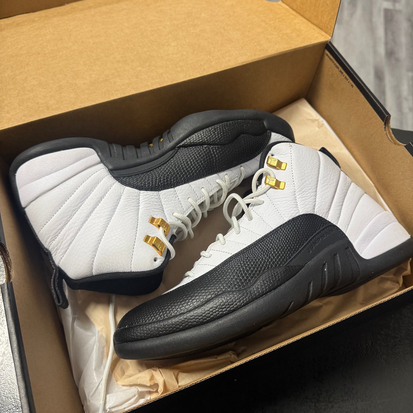 Jordan 12 Taxi / Preowned
