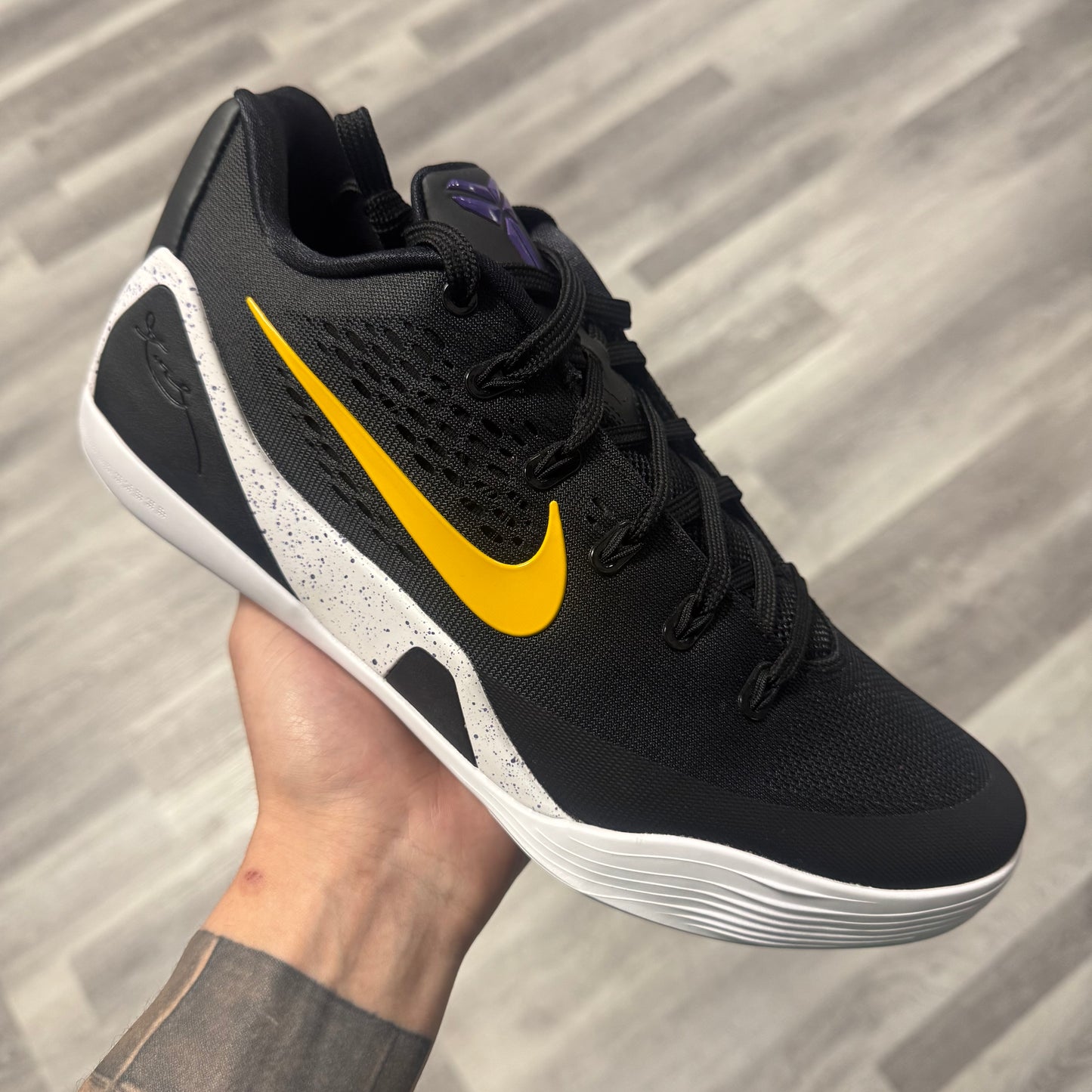 Kobe 9 Low Lakers Away / Brand New
