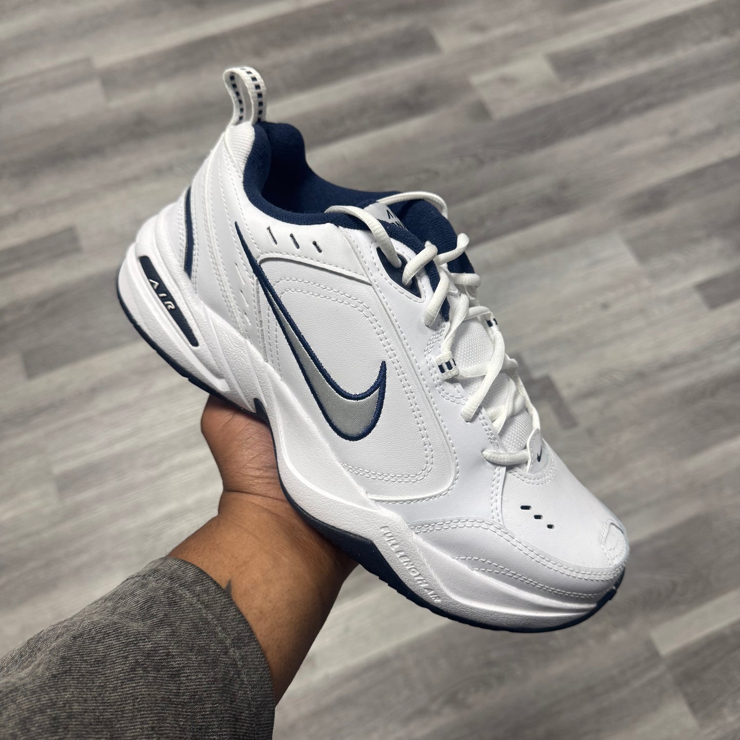 Nike Air Monarch IV (White/Navy) / Brand New