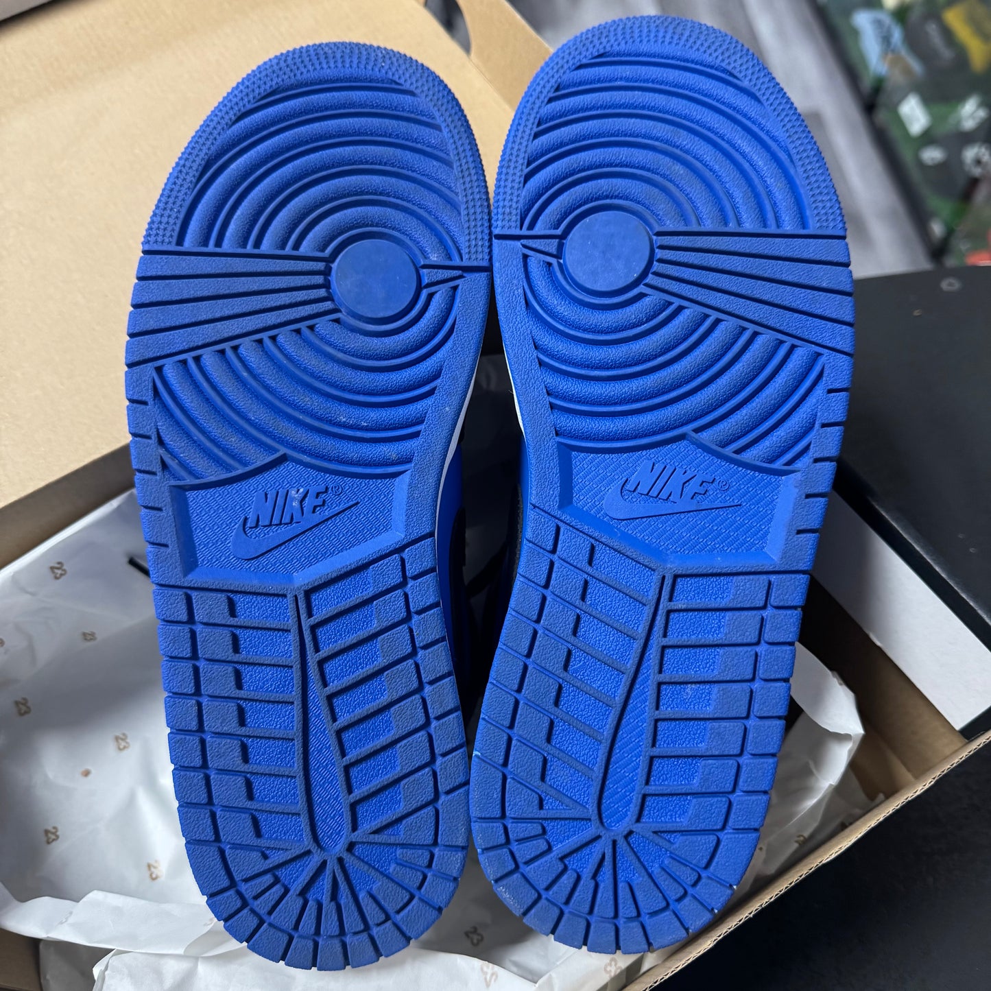 Jordan 1 Mid Black Royal Blue / Preowned