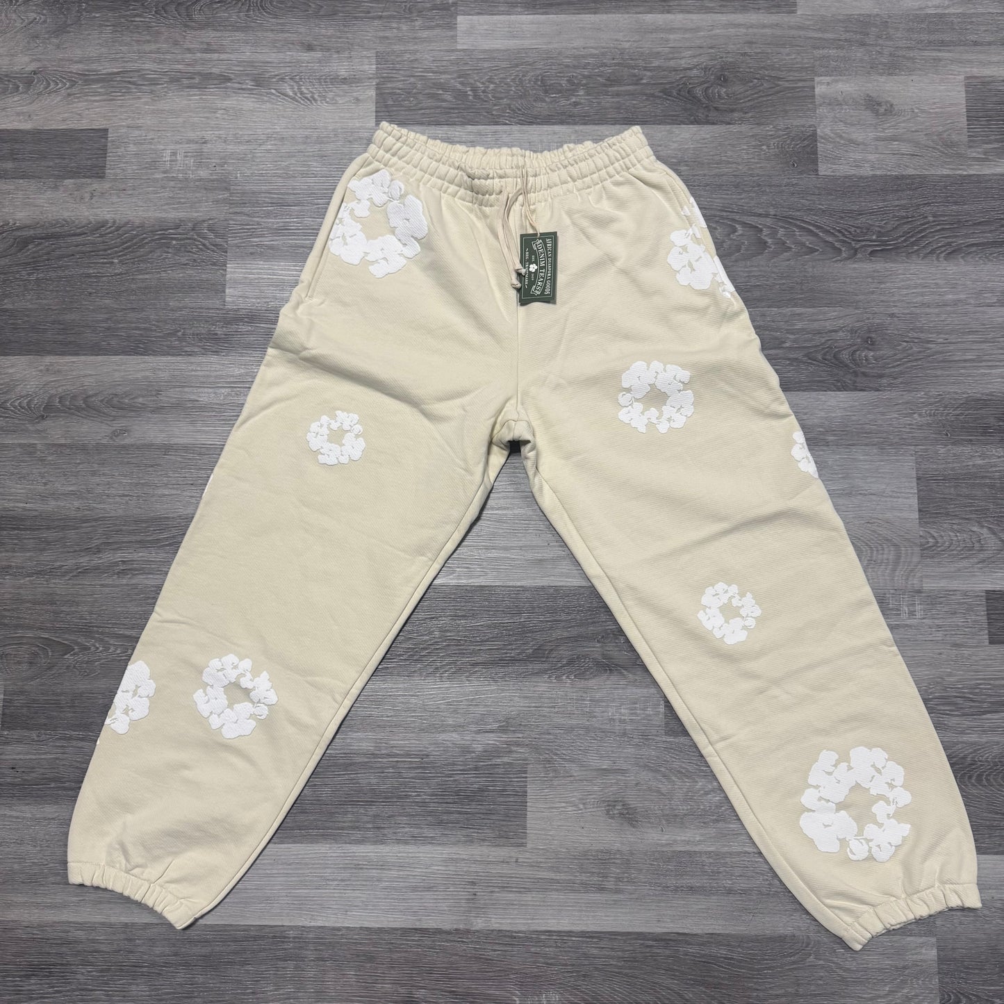 Denim Tears Cotton Wreath Sweatpants (Cream/White)