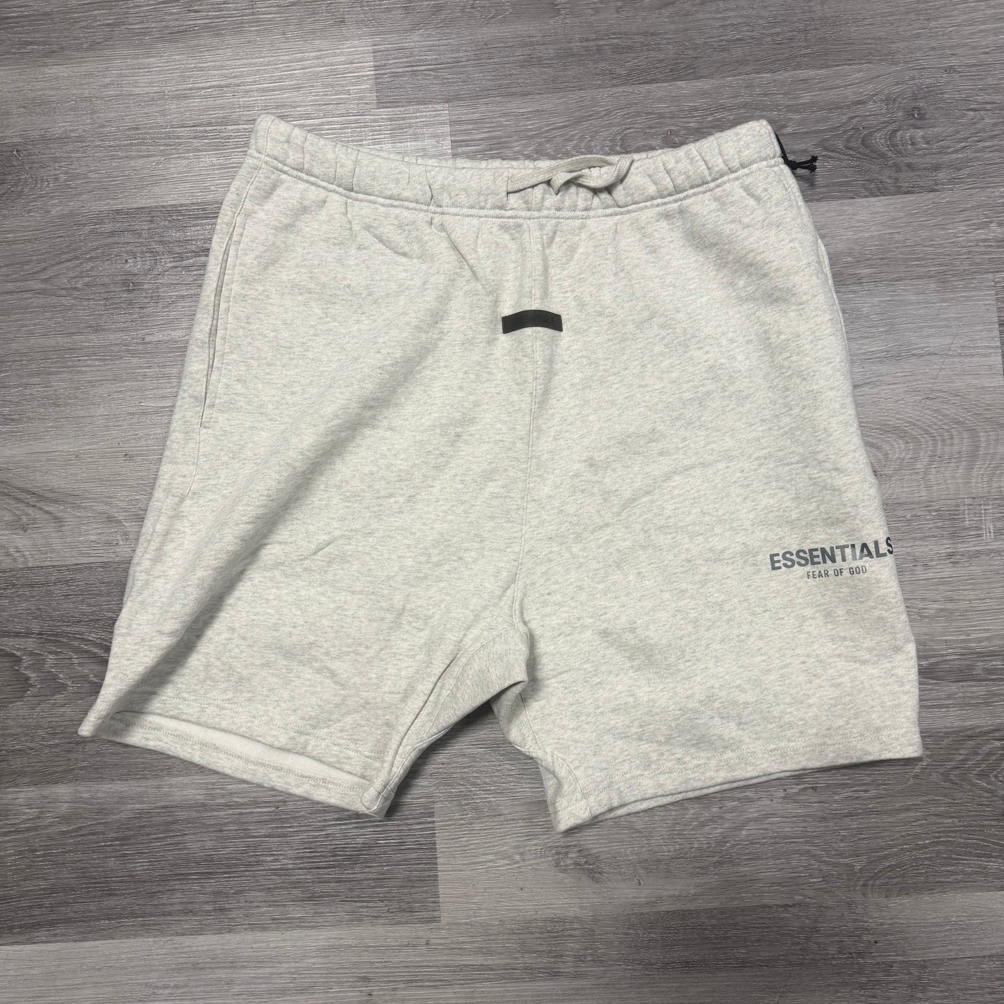 Essentials Fear Of God Sweat Shorts (Oatmeal)