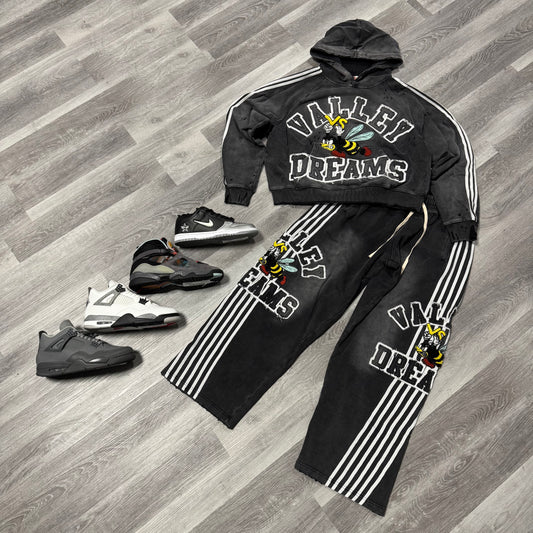 Valley Anthem Sweatsuit (Black/White)