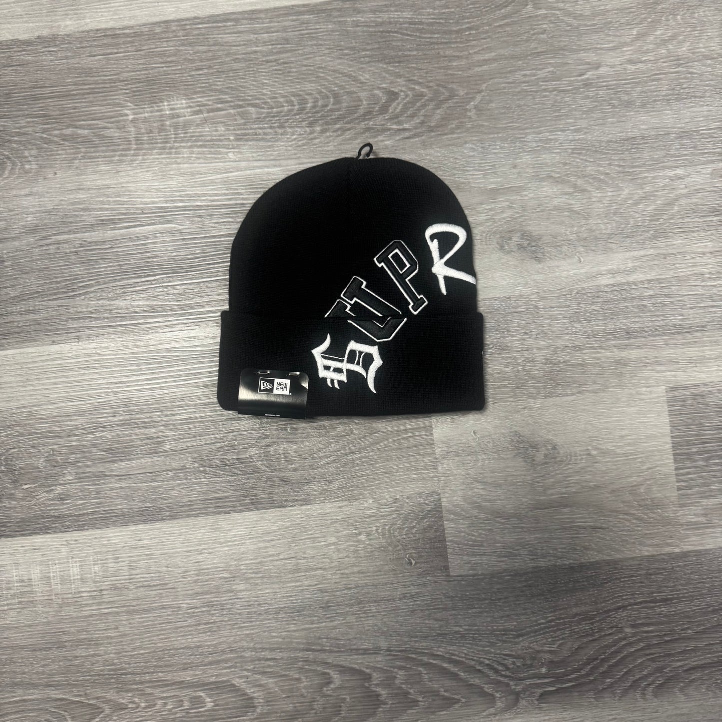 Supreme New Era Arc Beanie (Black)