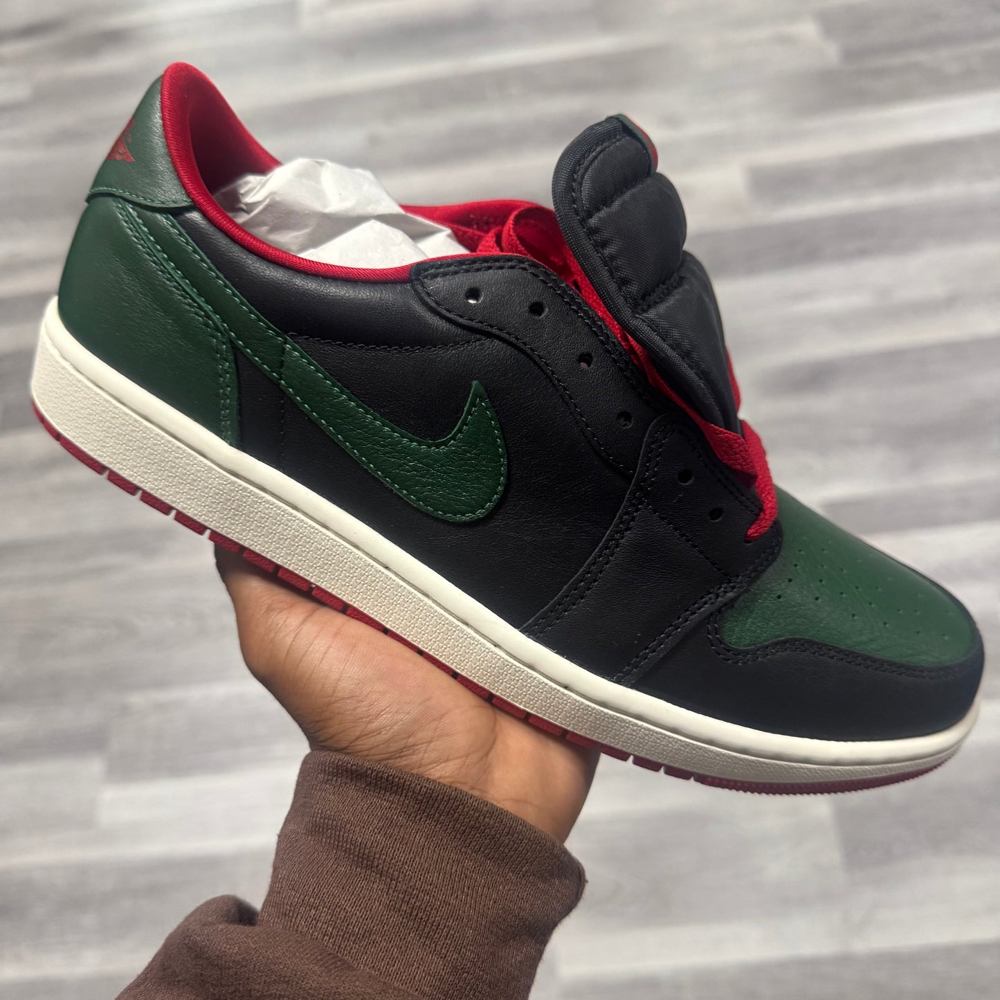 Jordan 1 Low Gorge Green Varsity Red / Brand New