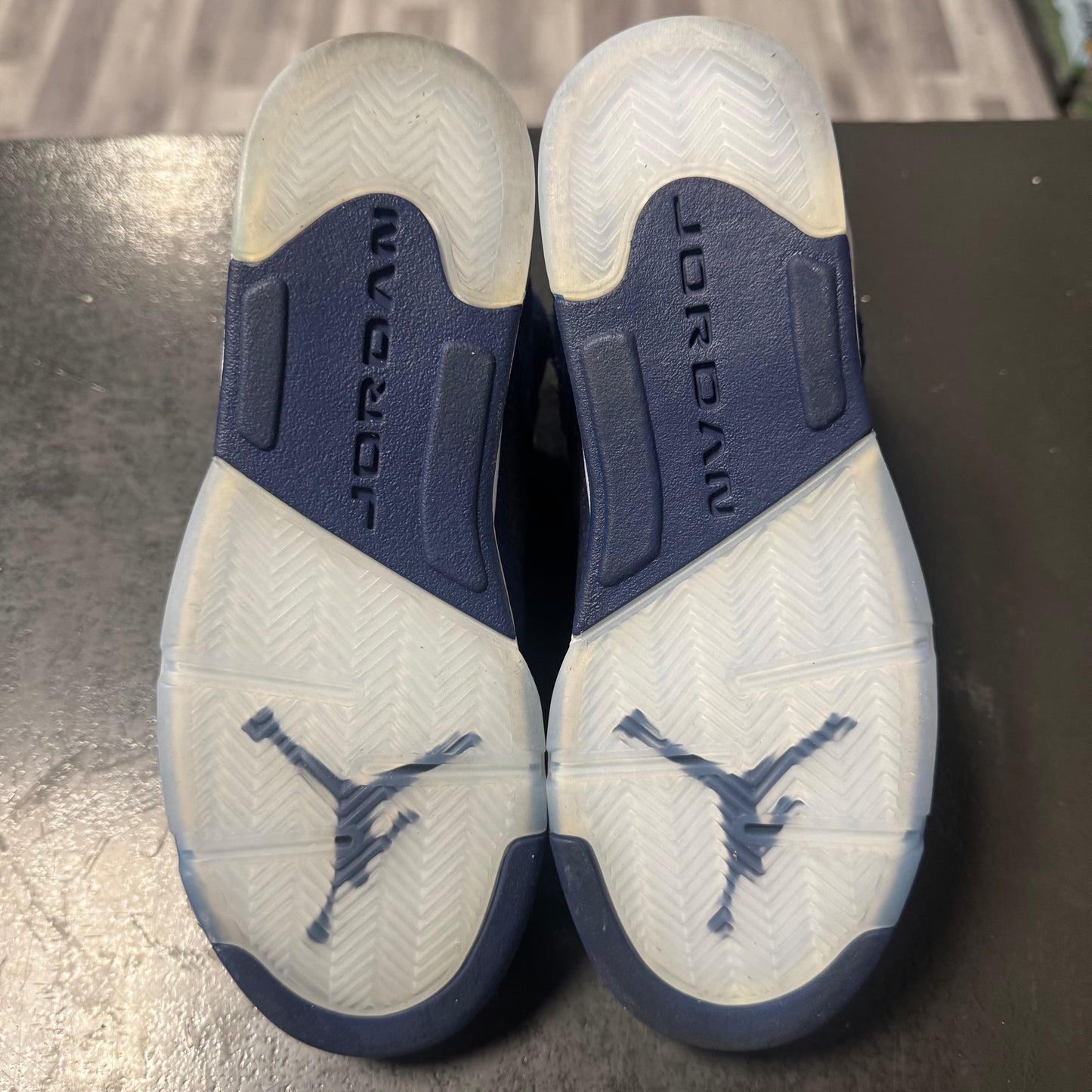Jordan 5 Midnight Navy / Preowned