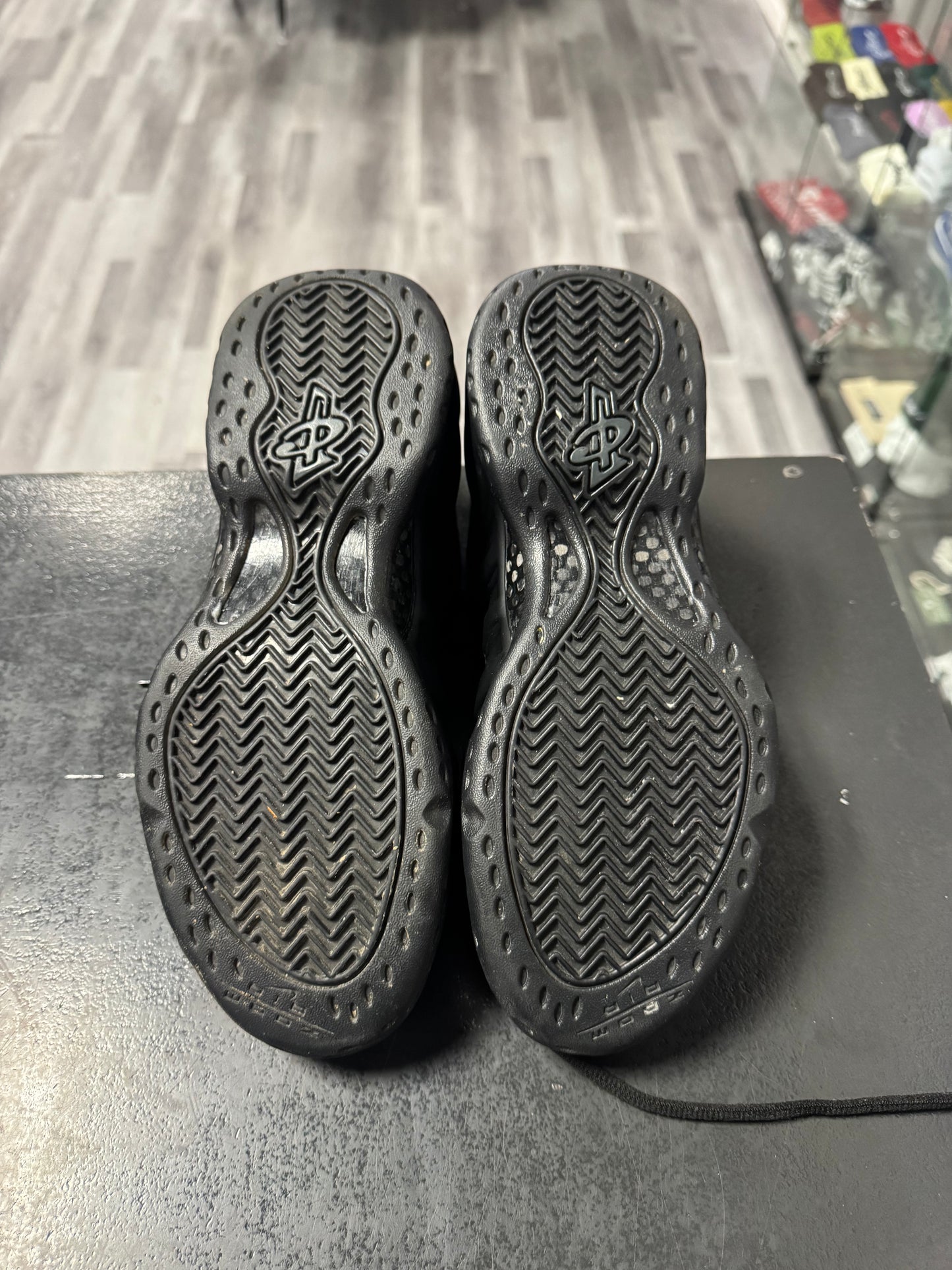Nike Air Foamposite One Anthracite / Preowned