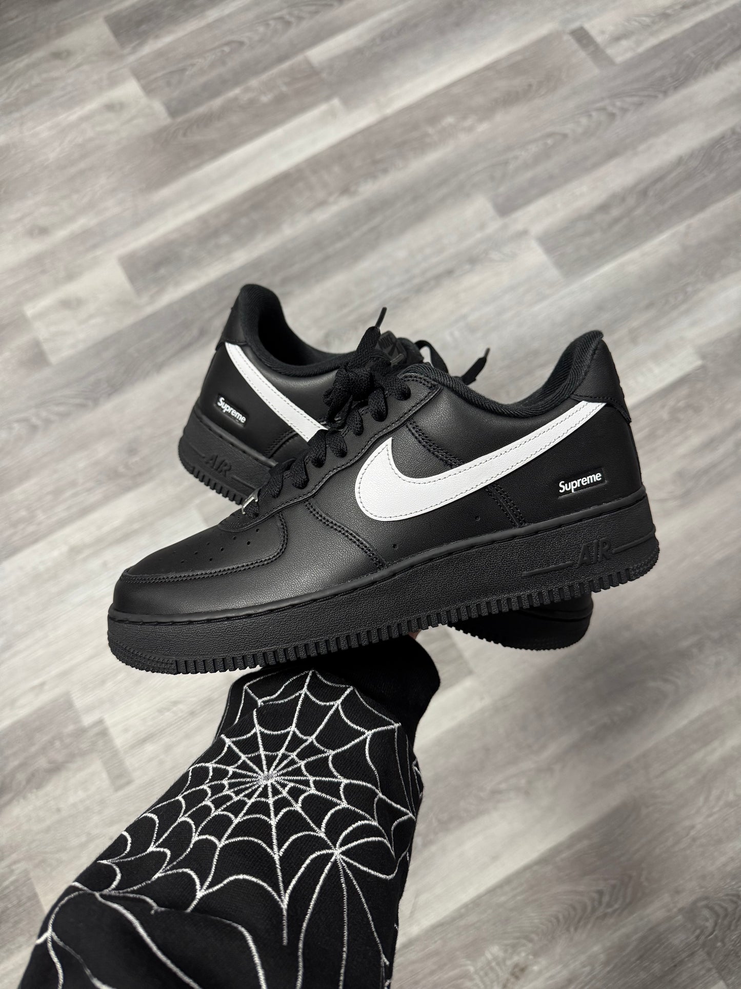 Air Force 1 Low Supreme Black White / Brand New