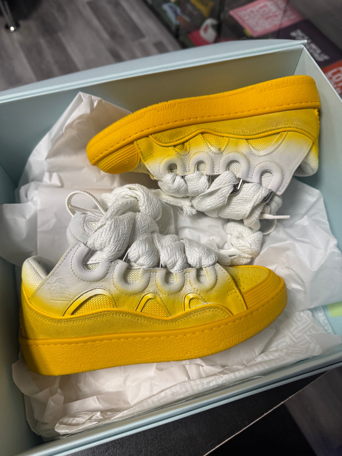 Lanvin Curb Gradient Yellow / Preowned