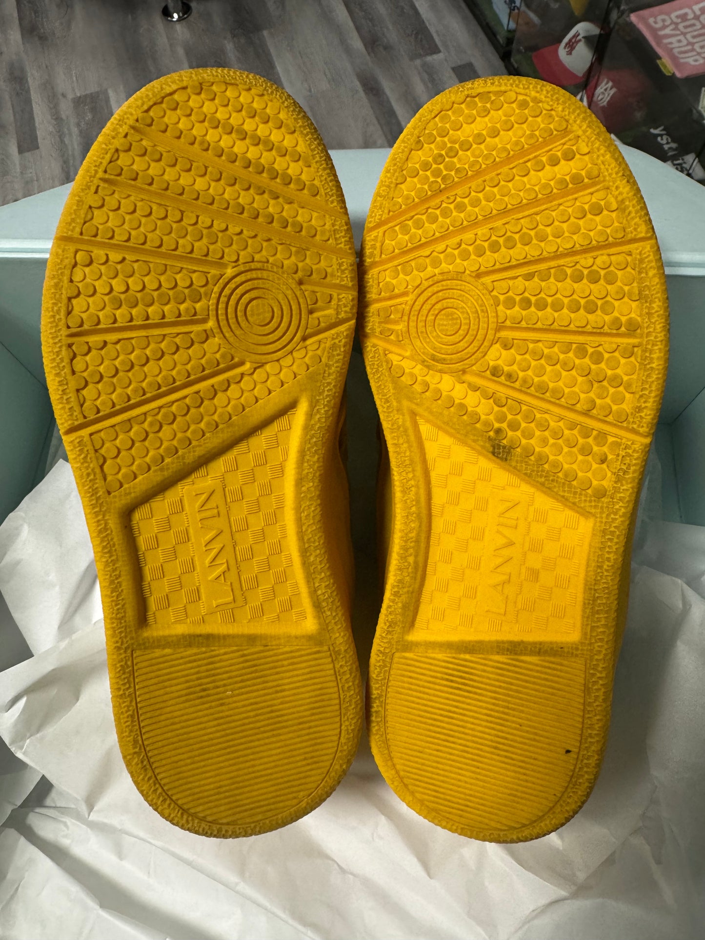 Lanvin Curb Gradient Yellow / Preowned