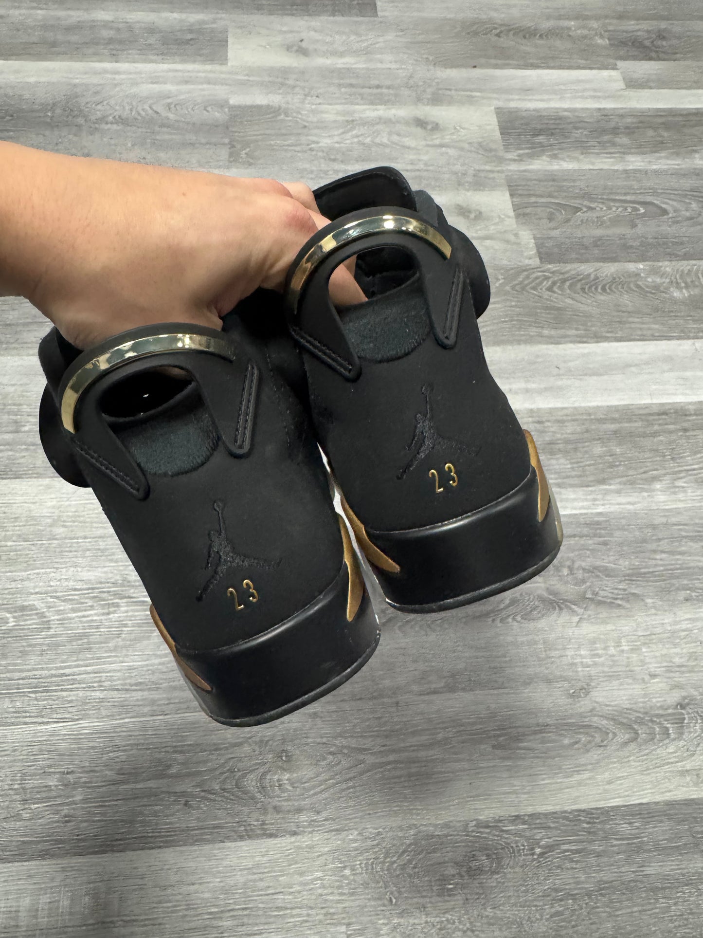 Jordan 6 DMP / Preowned