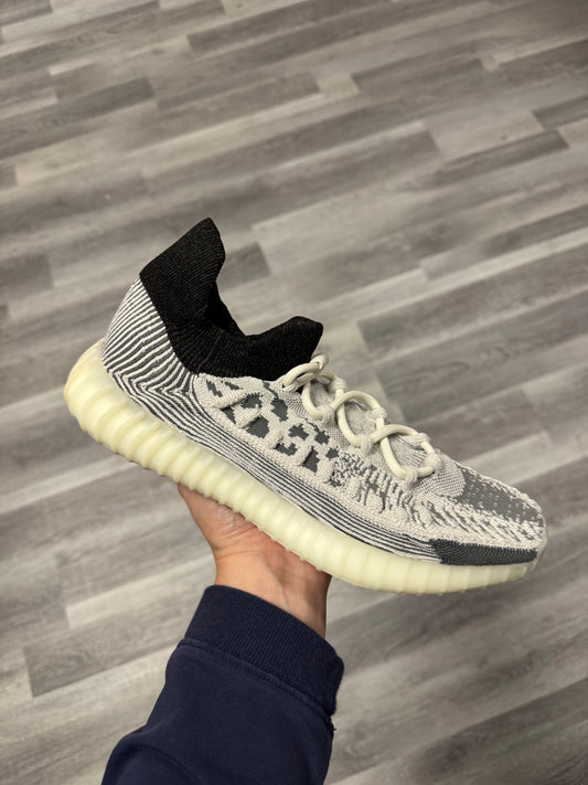 Yeezy 350 v2 CMPCT Slate Panda / Brand New