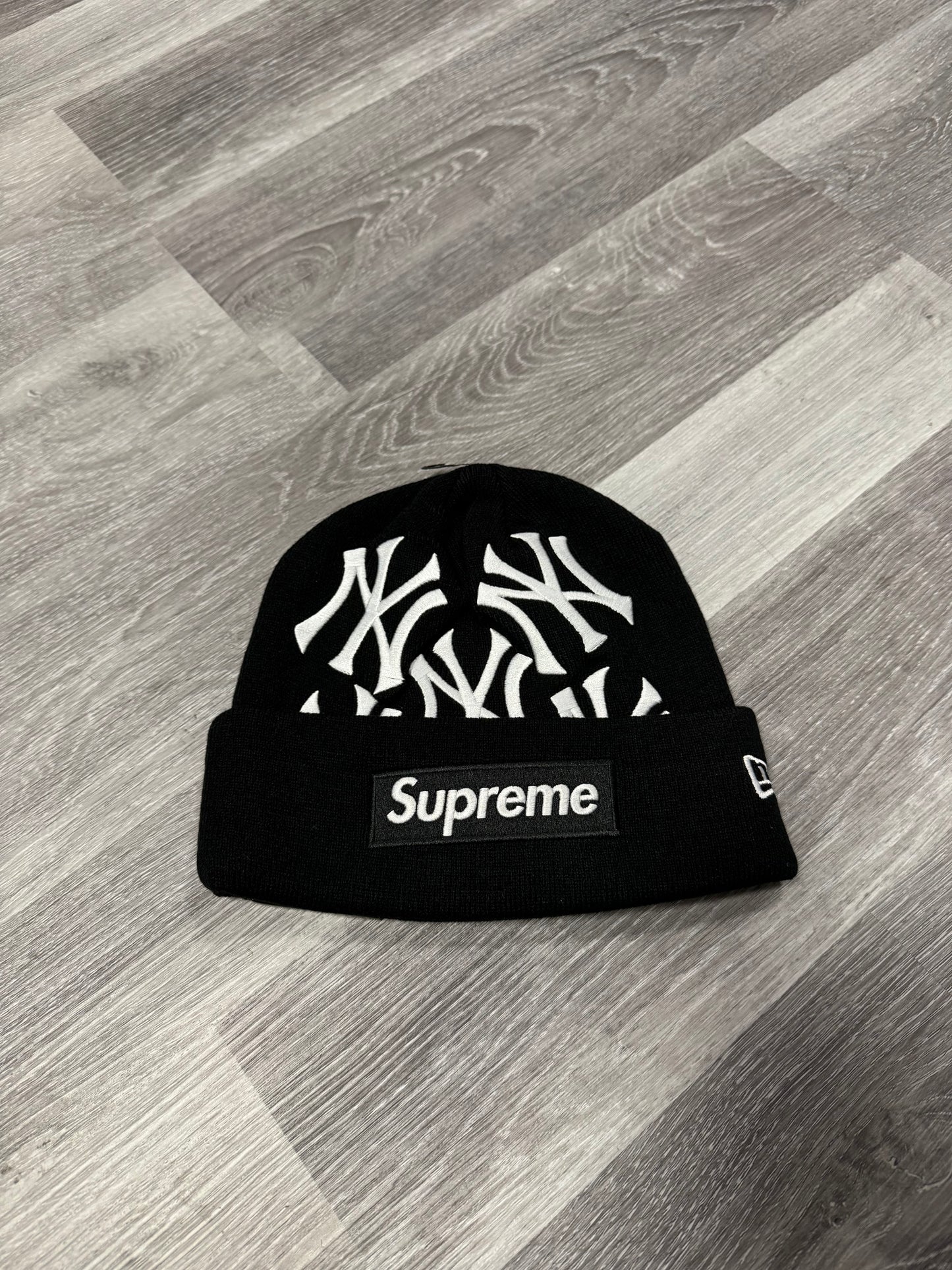 Supreme New York Yankees AOP Beanie (Black)