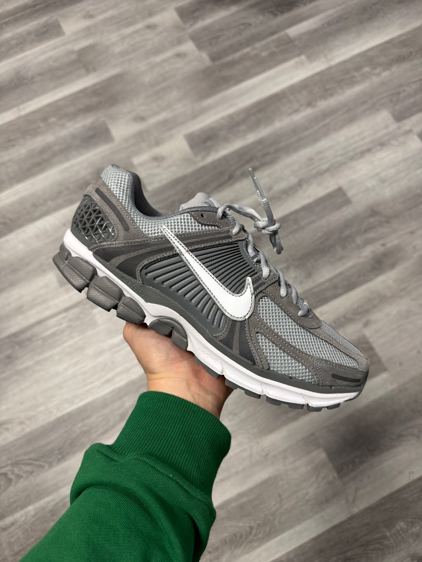 Nike Zoom Vomero 5 Cool Grey / Brand New