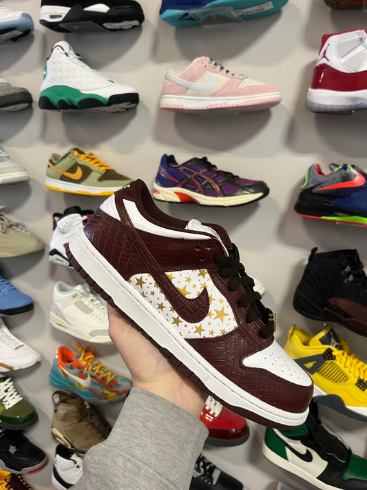 Dunk Low SB Supreme Barkroot Brown / Brand New