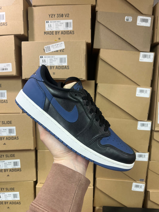 Jordan 1 Low Mystic Navy / Brand New