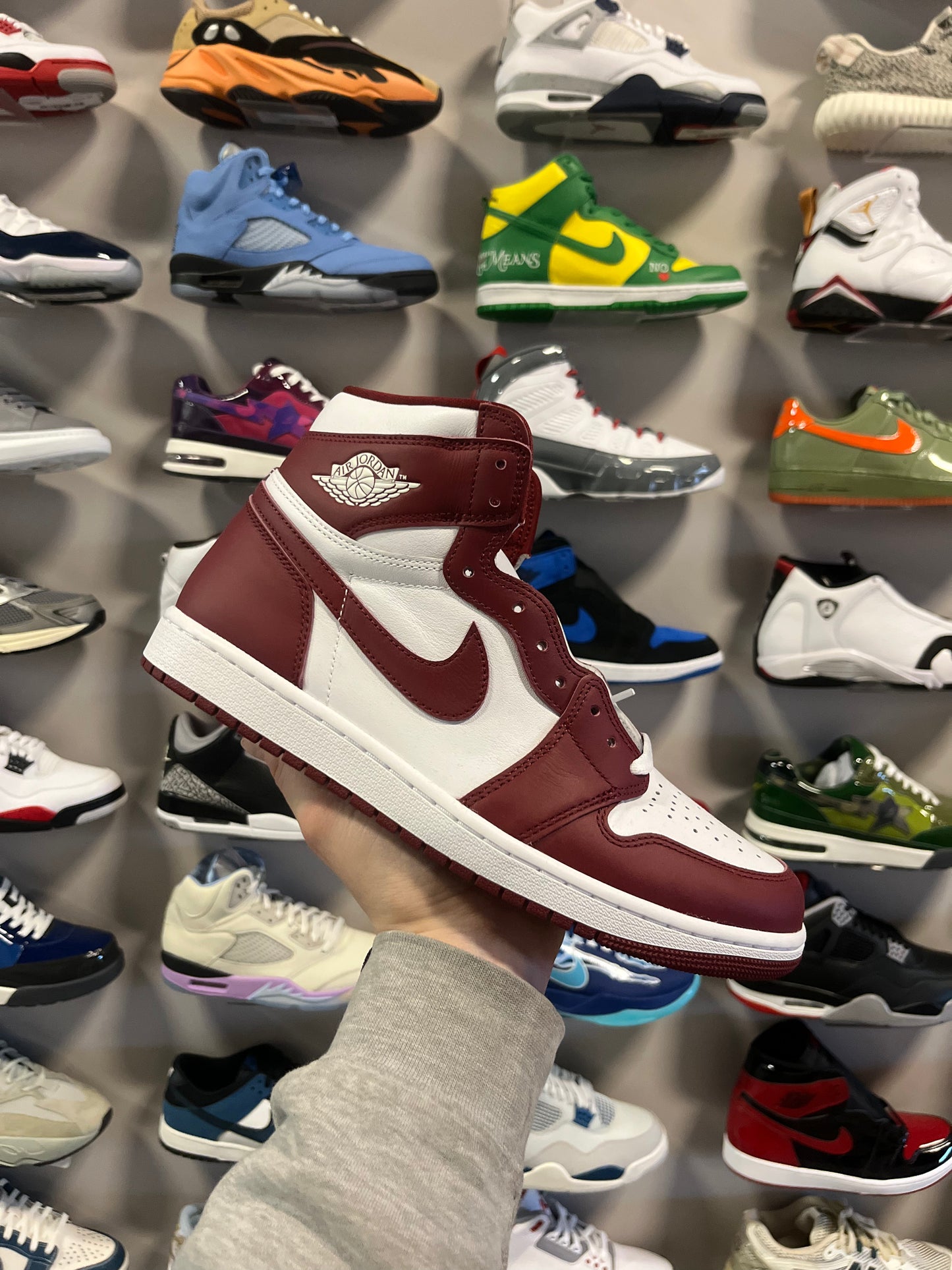 Jordan 1 Team Red / Brand New