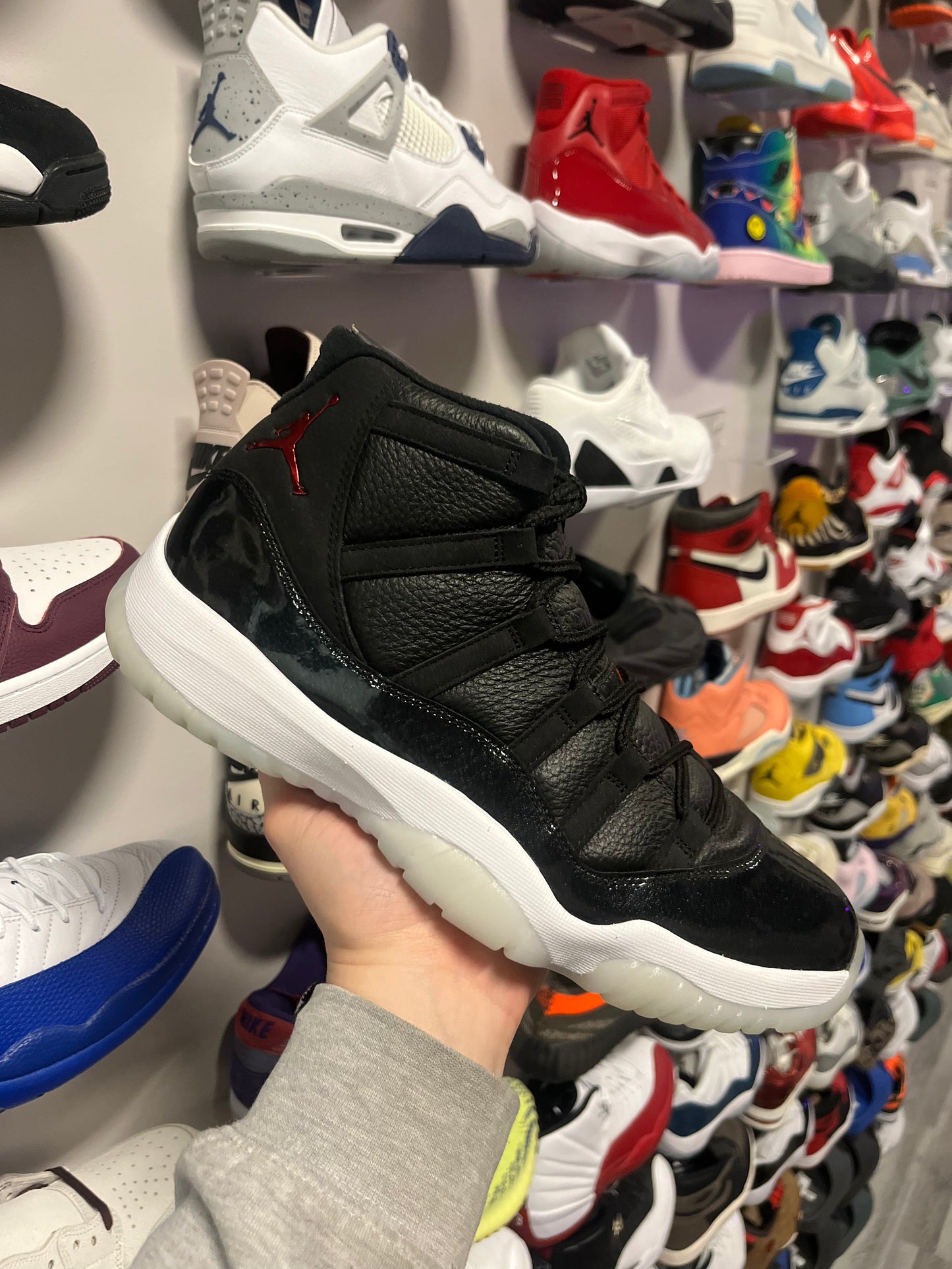 Jordan 11 72-10 / Brand New